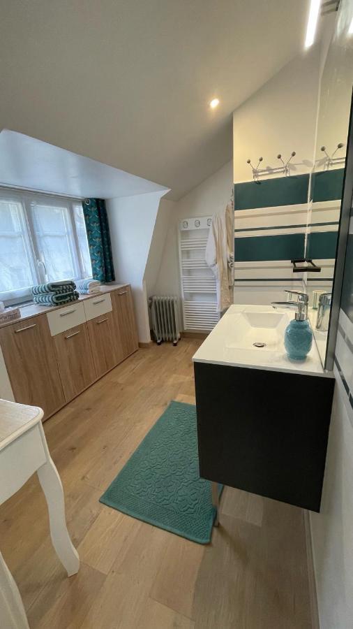 Au Puits De L'Abbaye Apartment Бурж Екстериор снимка