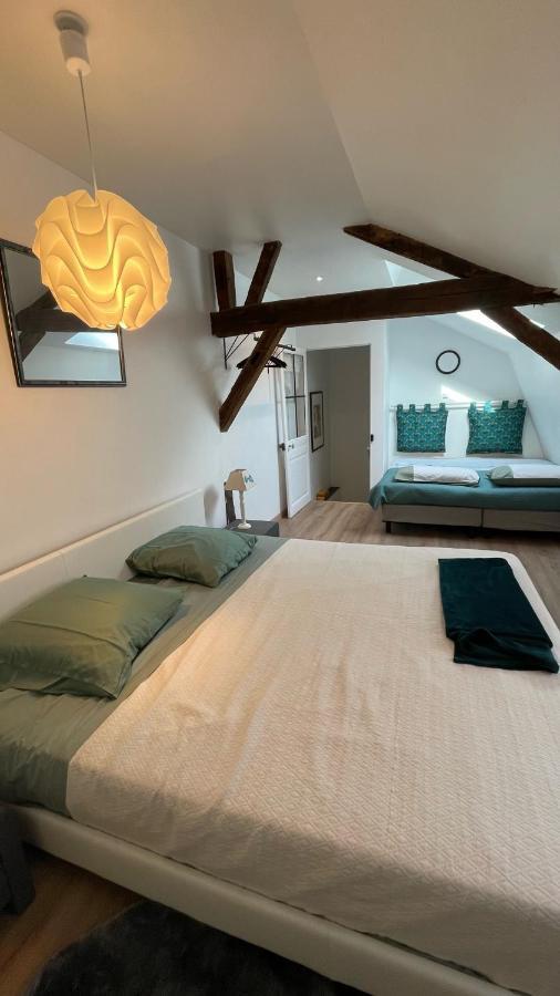 Au Puits De L'Abbaye Apartment Бурж Екстериор снимка